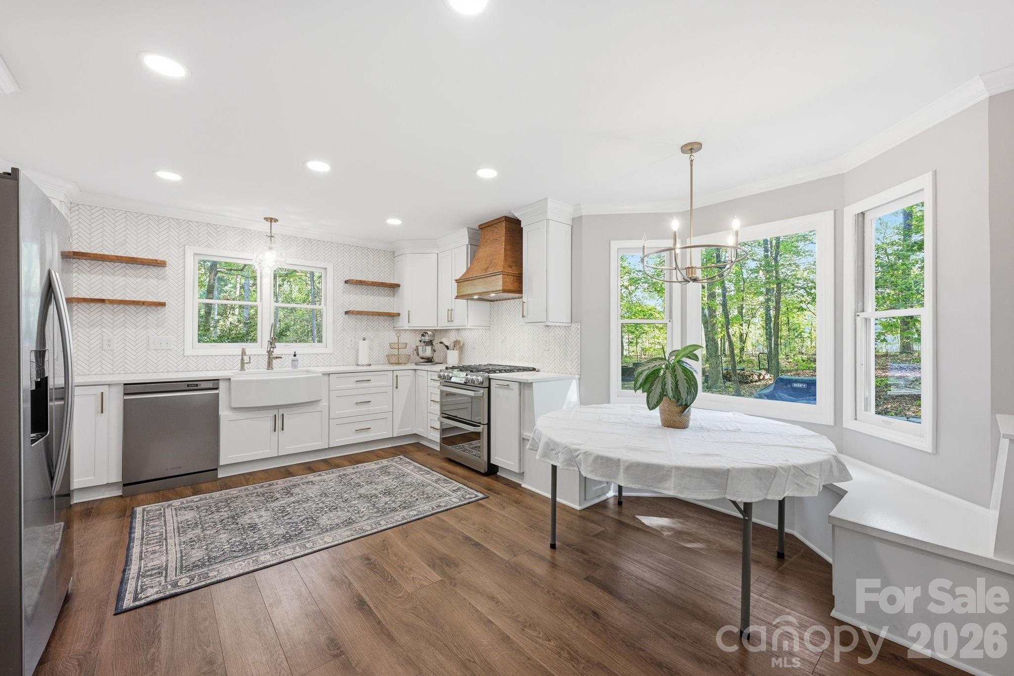 Island Forest - Residential