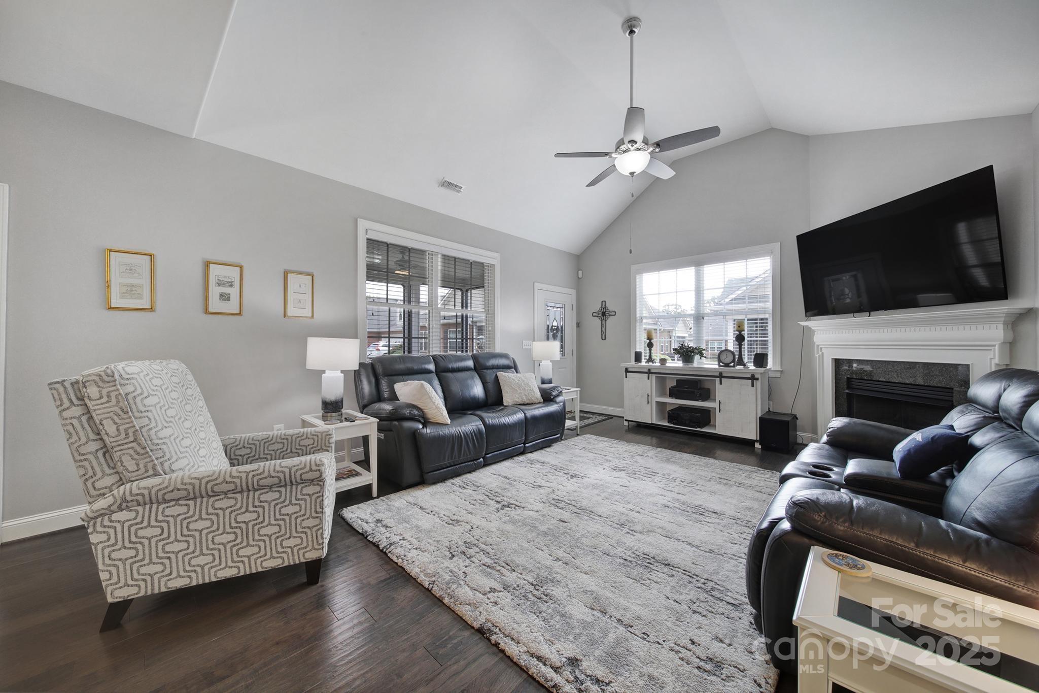 3 Cherry Way - Residential