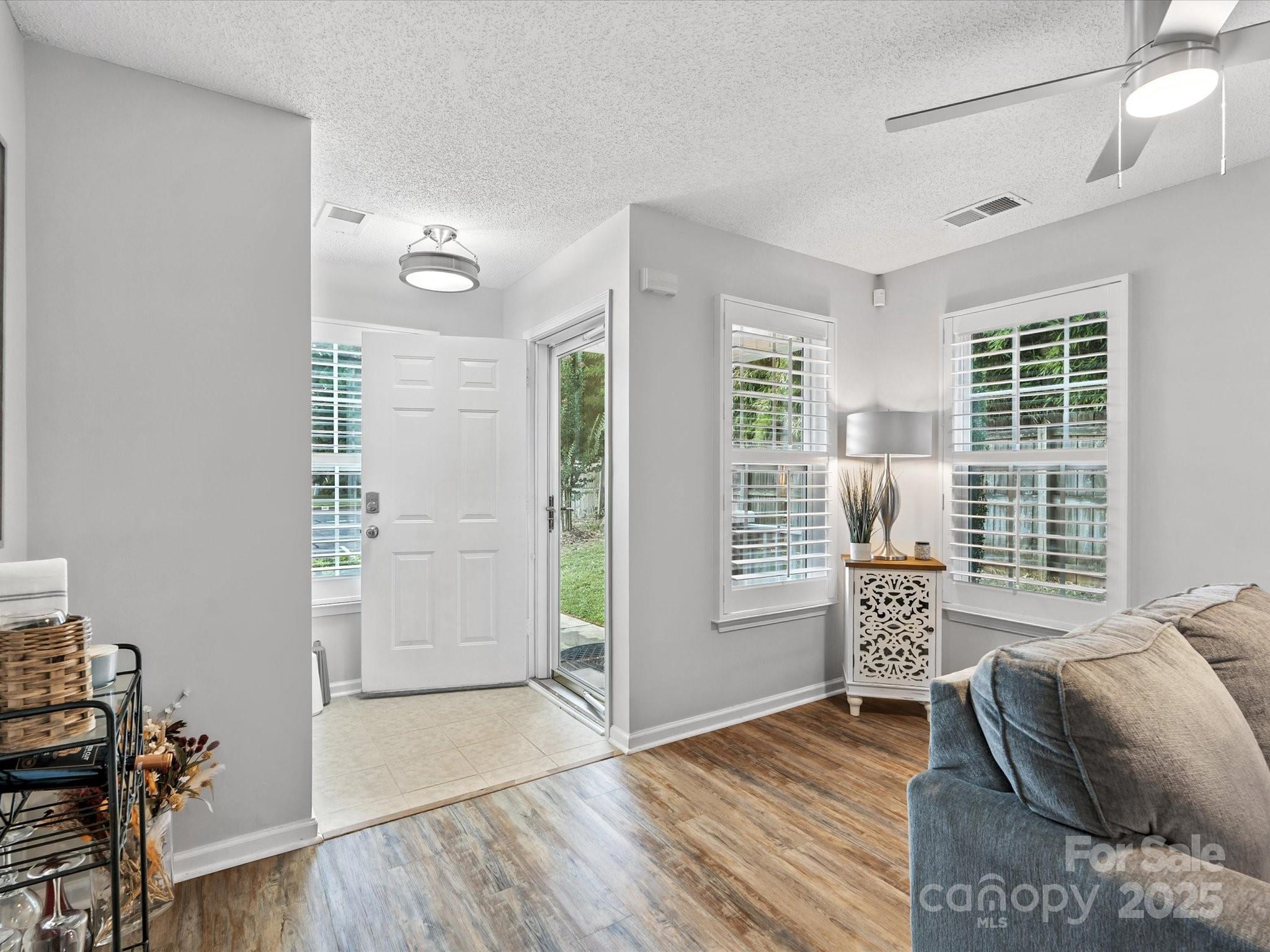 520 Fenton Place