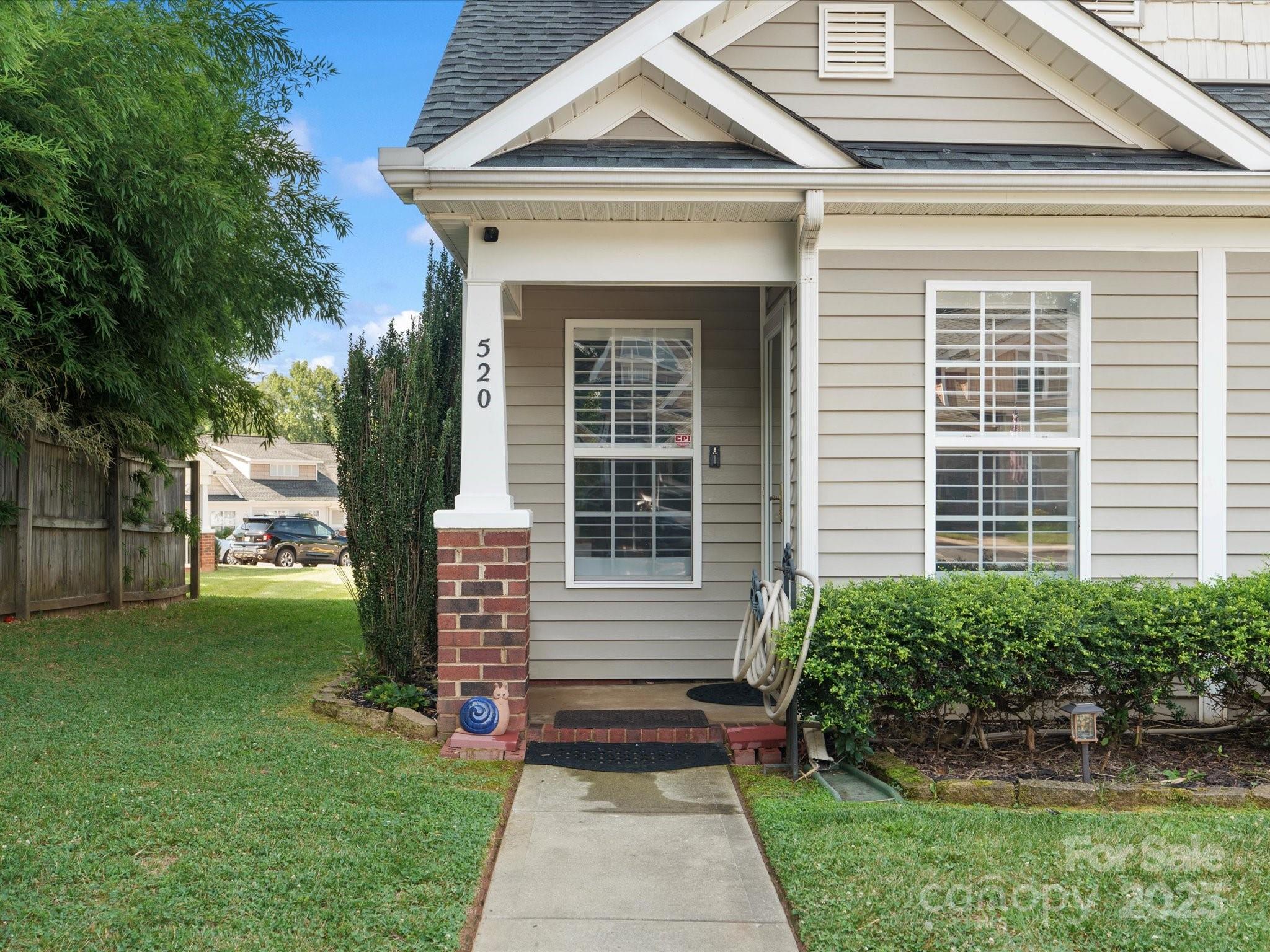 520 Fenton Place
