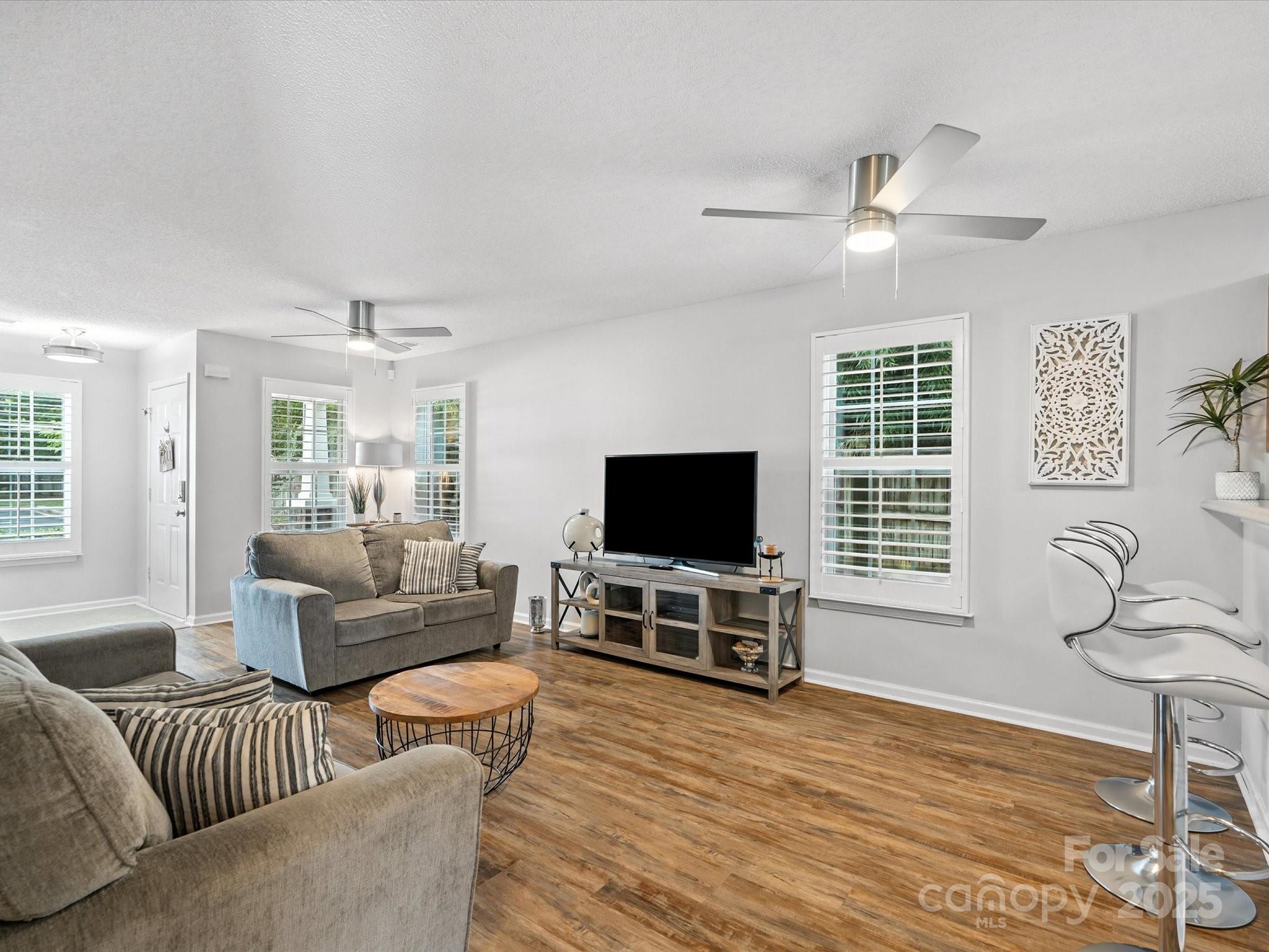 520 Fenton Place