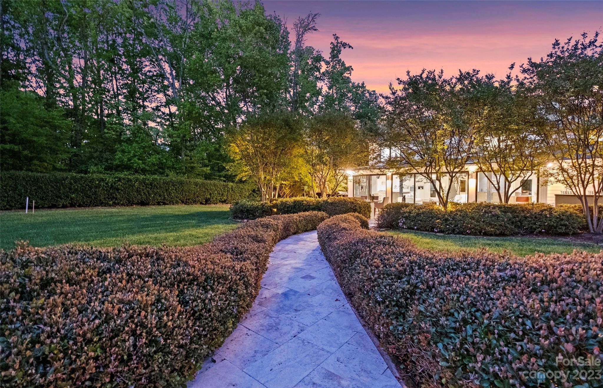 Brackenbury Estates - Residential