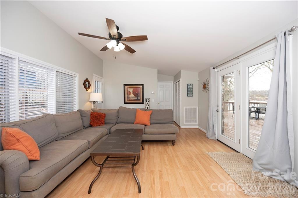 High Rock Lake - Residential