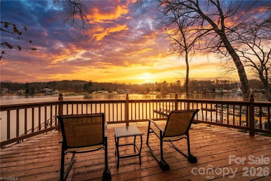 High Rock Lake - Residential