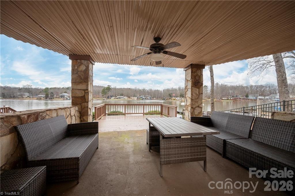 High Rock Lake - Residential