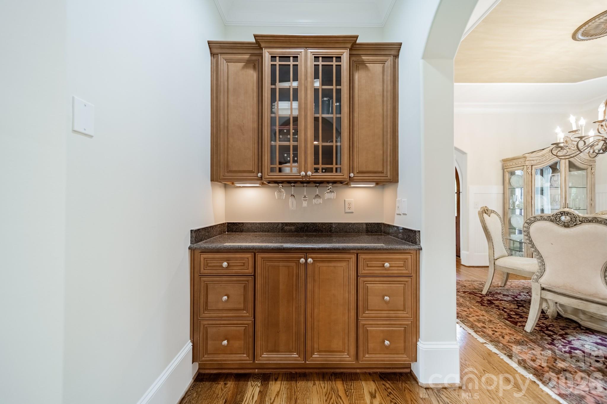 Chatelaine - Residential