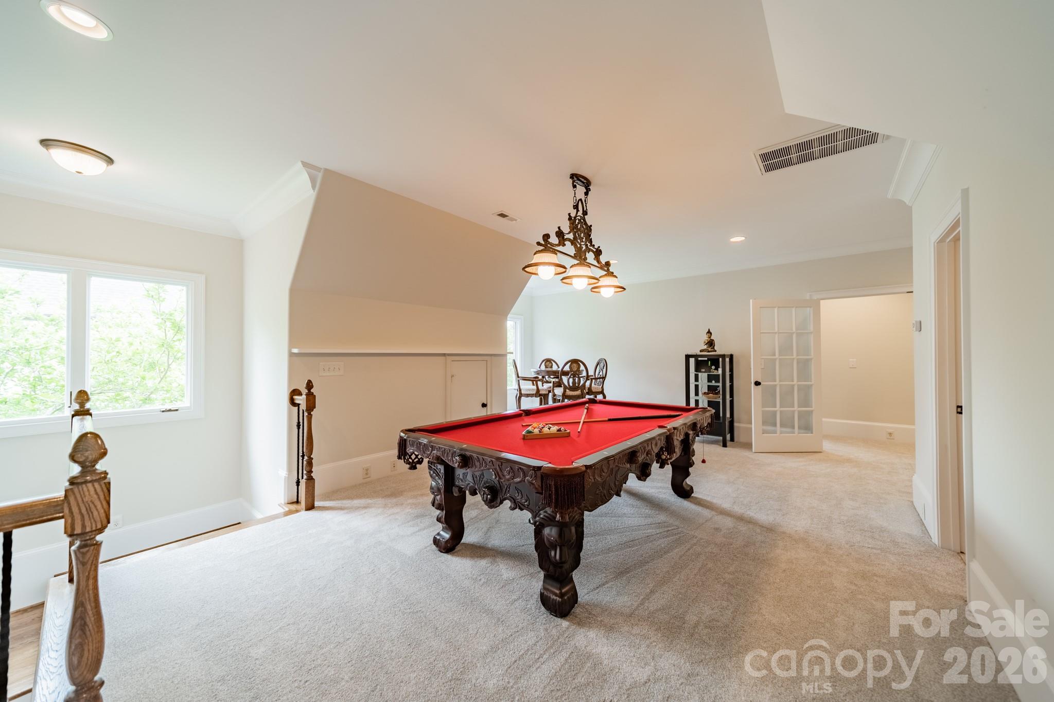 Chatelaine - Residential