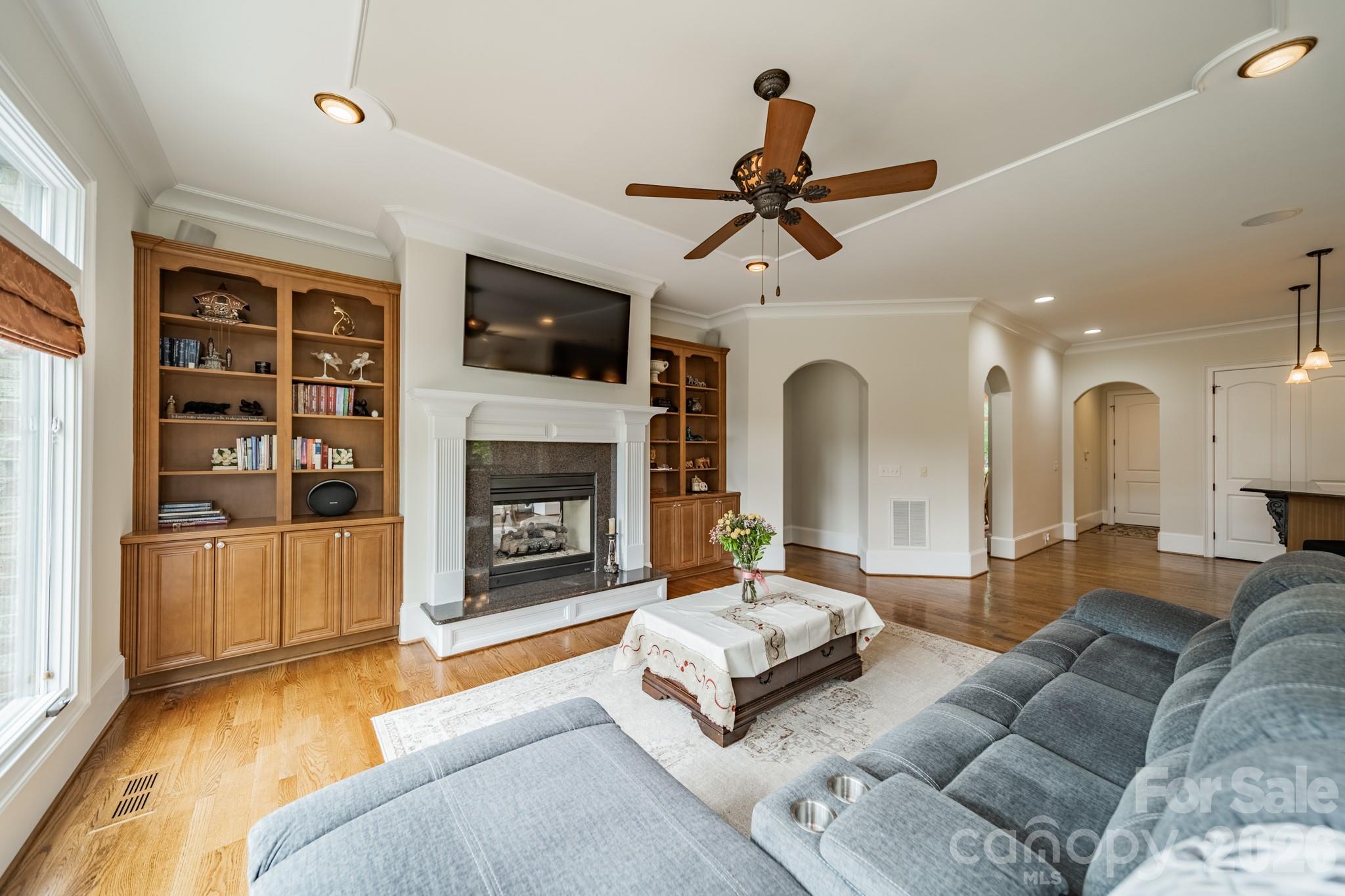 Chatelaine - Residential