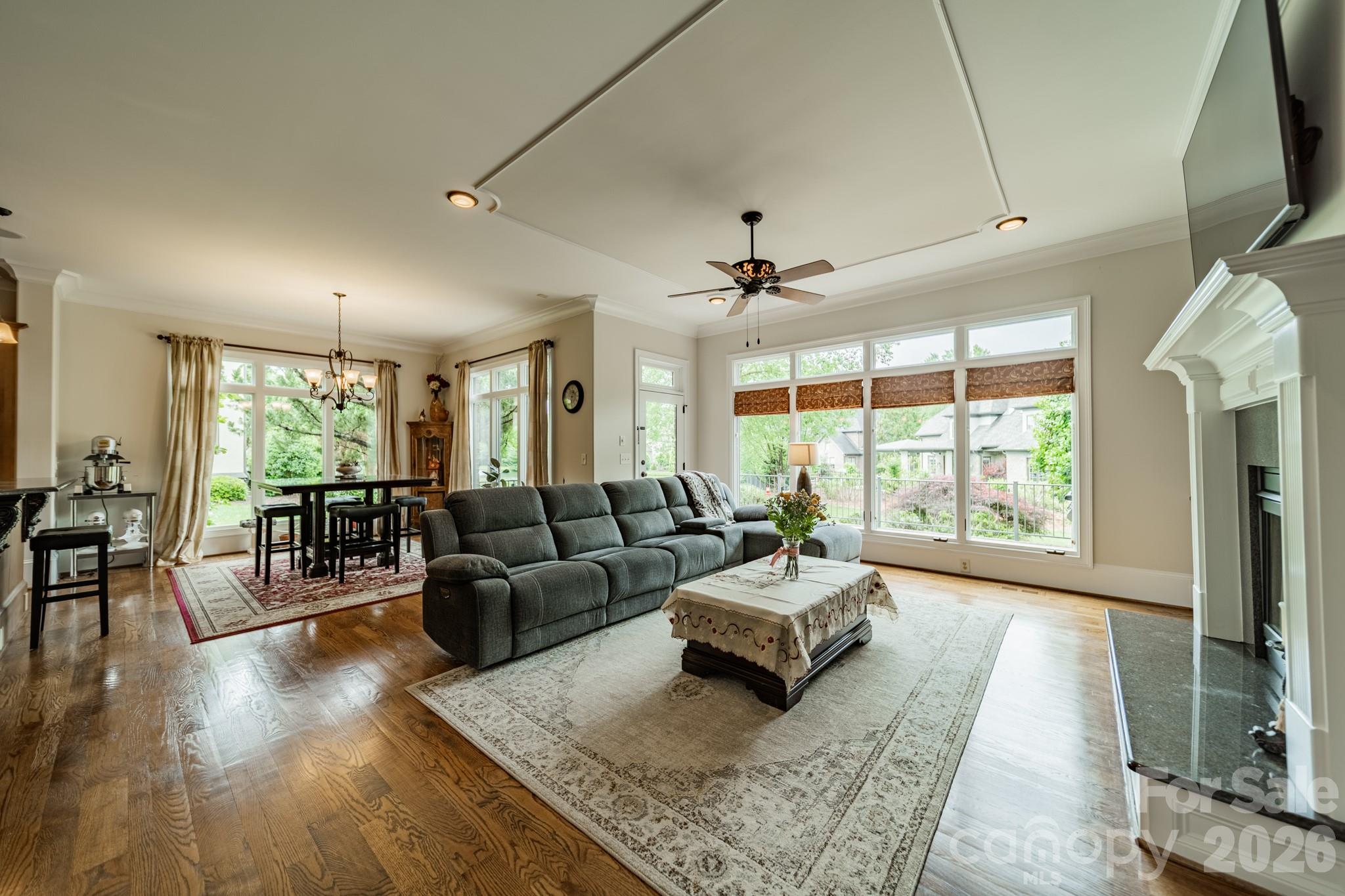 Chatelaine - Residential