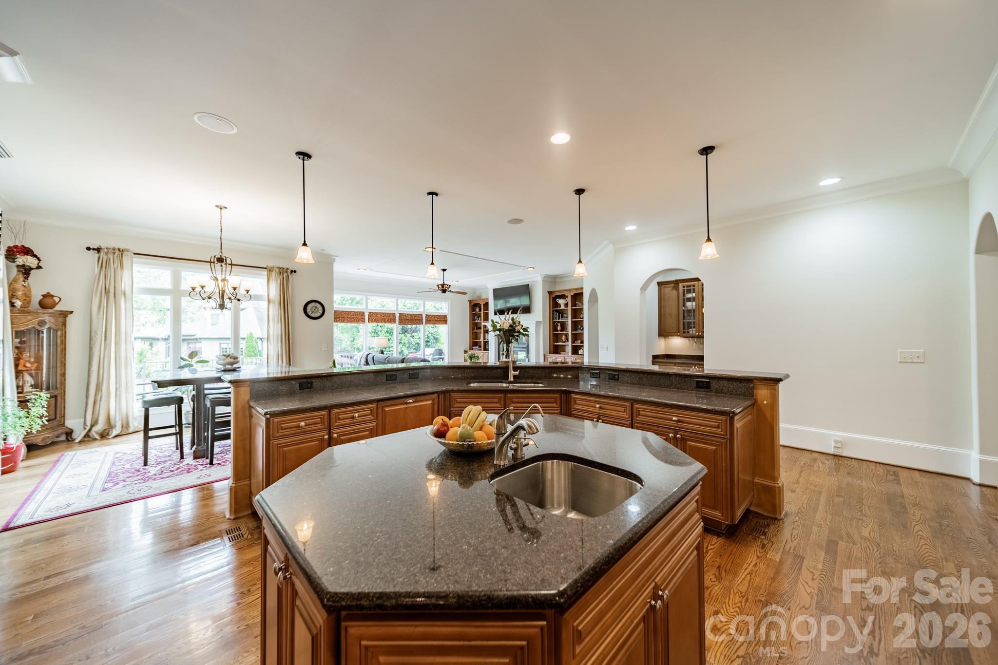 Chatelaine - Residential
