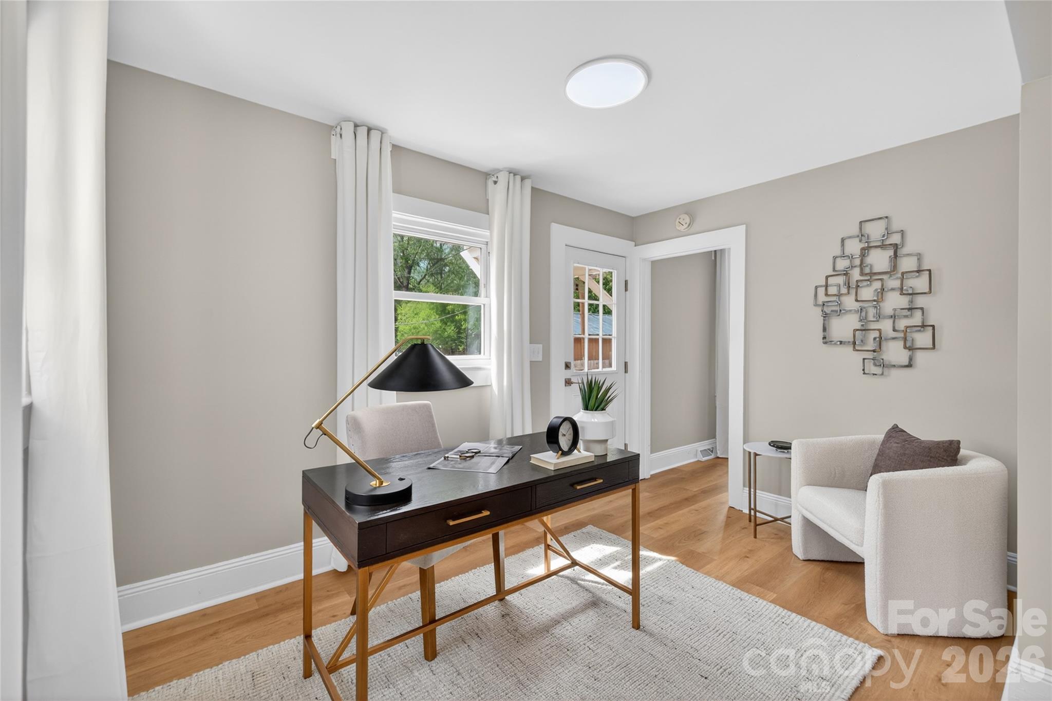 116 Middleton Avenue