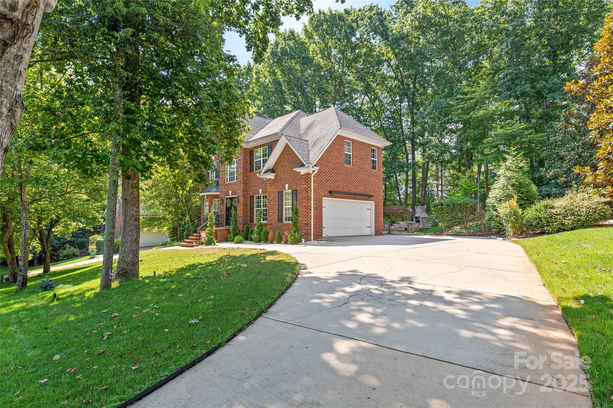 1008 Potters Bluff Road