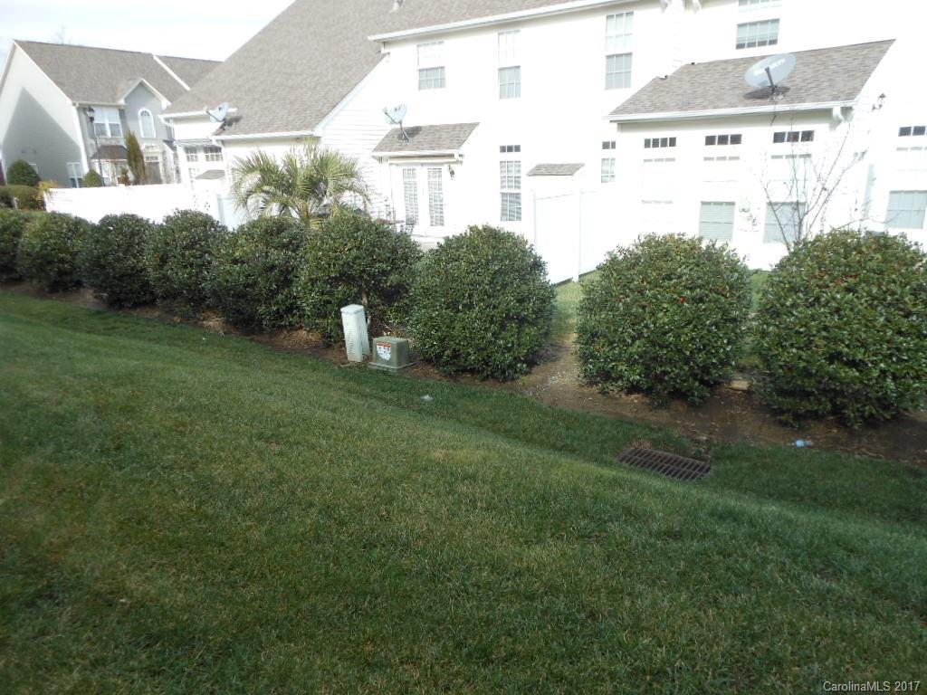 Autumn Cove At Lake Wylie - Residential