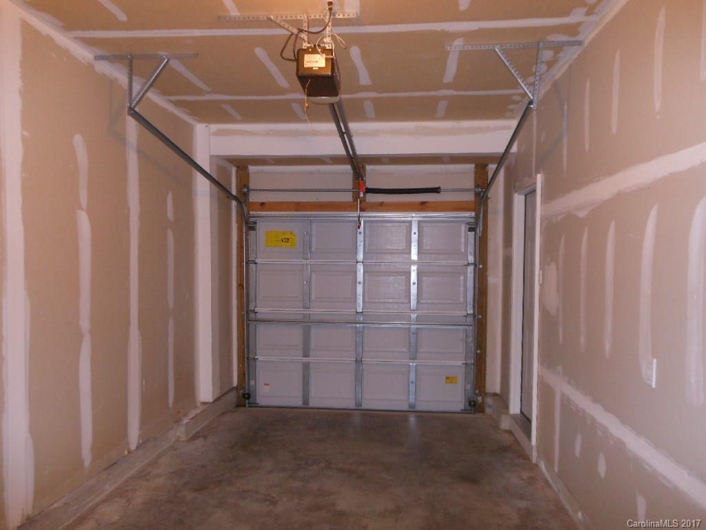 Autumn Cove At Lake Wylie - Residential