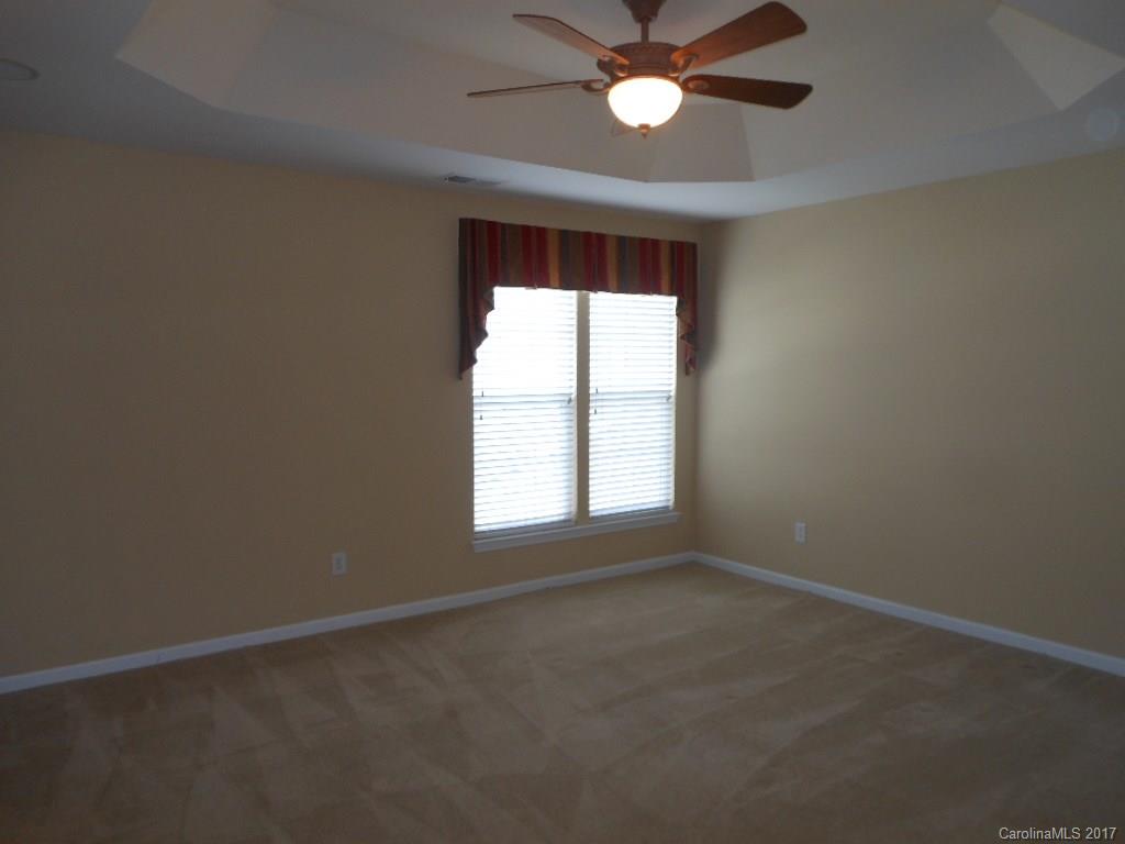 Autumn Cove At Lake Wylie - Residential