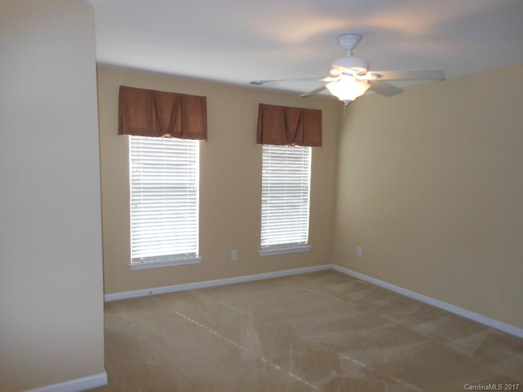 Autumn Cove At Lake Wylie - Residential