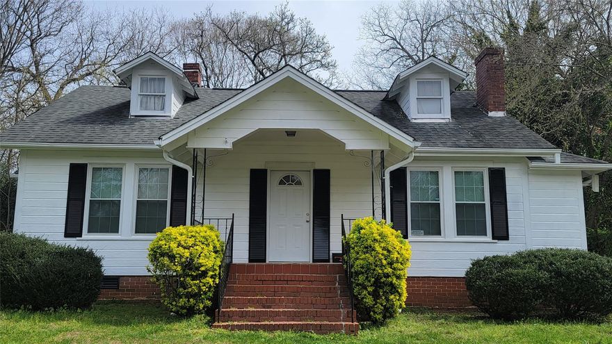 Motivated Seller!!! Looking to own a piece of history - here it is! This cozy beautiful 2 bedroom 1 bath home is ready for you to make it yours. Enter into the large family room where you can enjoy family time with your loved ones or venture into the separate dining room to enjoy a great meal with your friends and family. There are 2 comfortable bedrooms and 1 bathroom with a tub and separate shower. There is also a flex room that can be used as an office, den, second living room or whatever suits your needs. Enjoy the spacious fenced back yard throughout the year having picnics or toasting marshmallows. There is also a Double Carport and plenty of parking for extra guests. Take a stroll into the city where you can enjoy all that York has to offer. This is your chance so don't wait - schedule your appointment today!