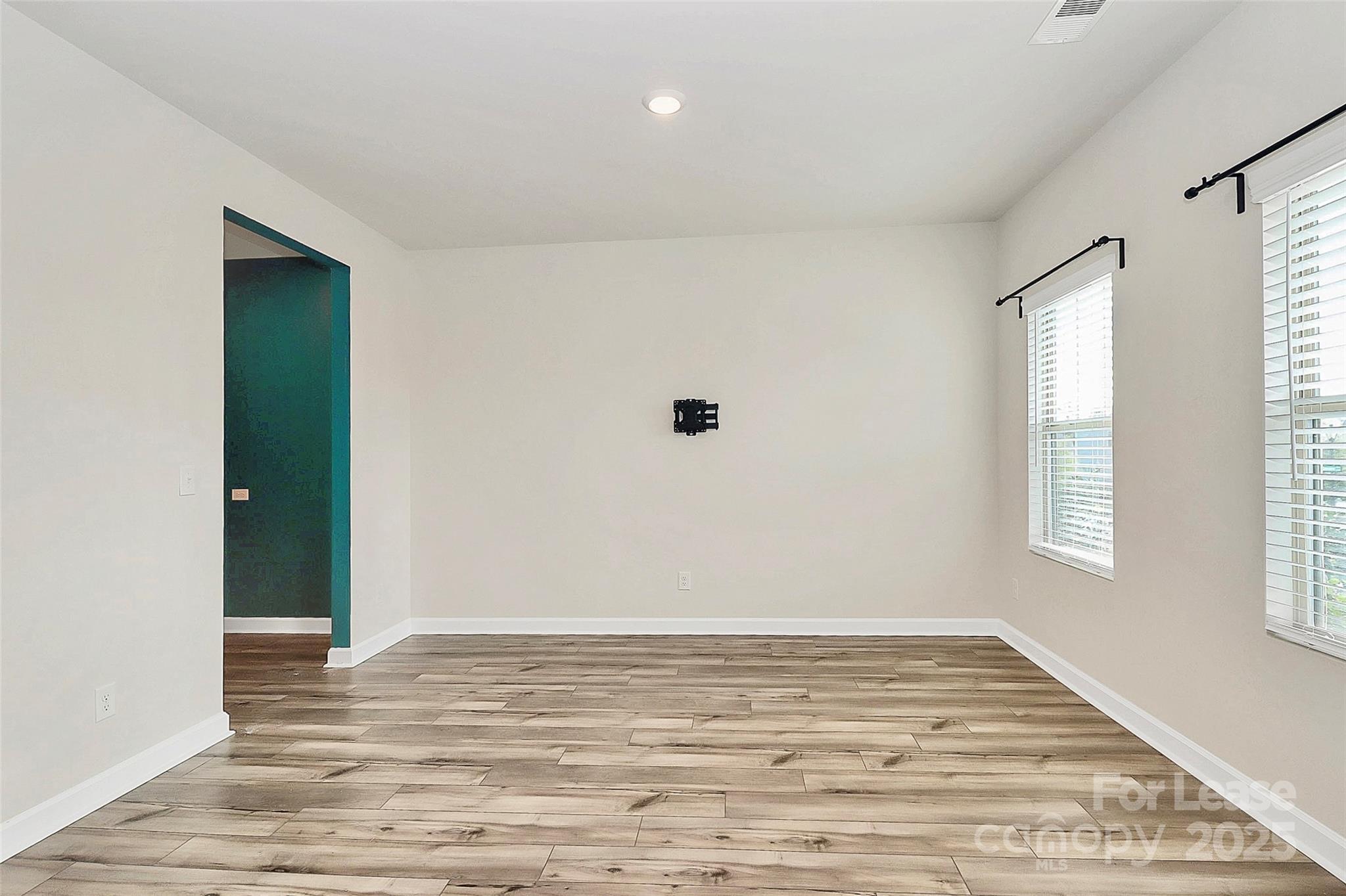 Kellswater Bridge - Residential Lease