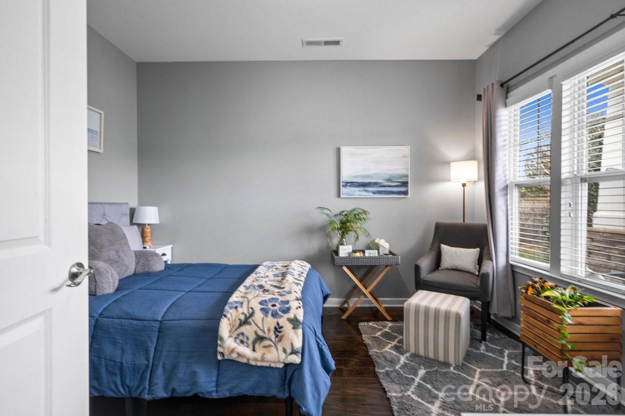 Chestnut Place - Residential