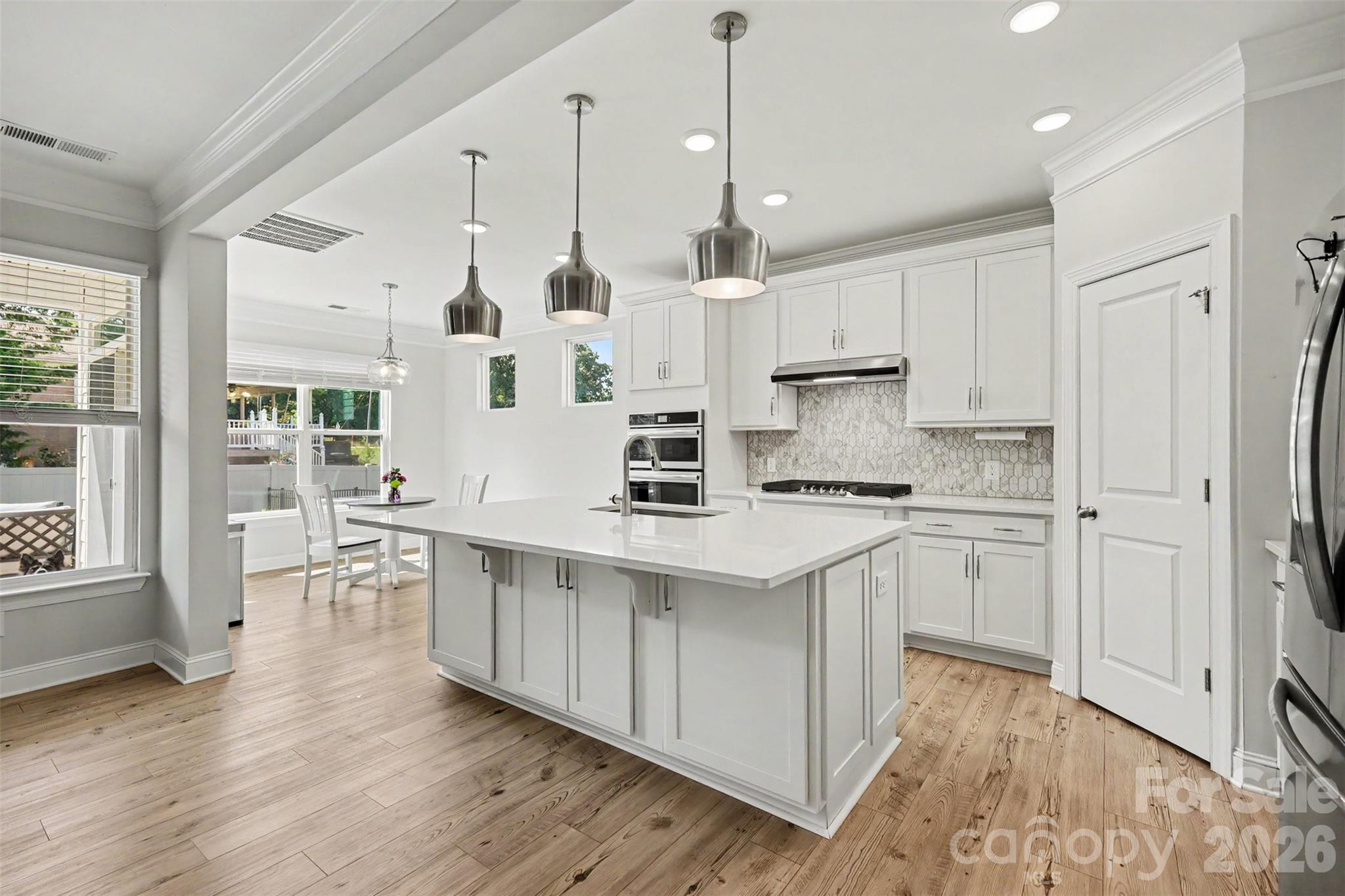 125 S Dunlavin Way