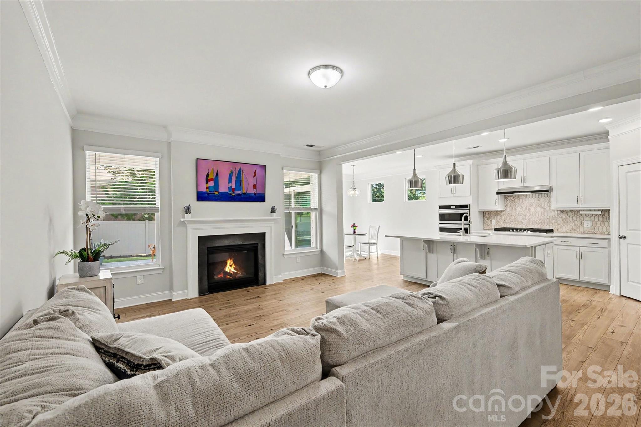 125 S Dunlavin Way