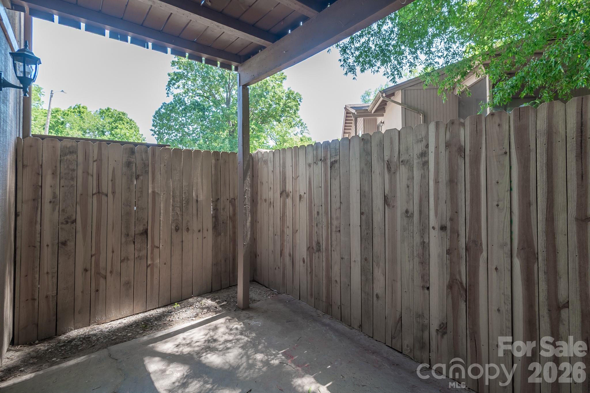 Riverview Villas - Residential