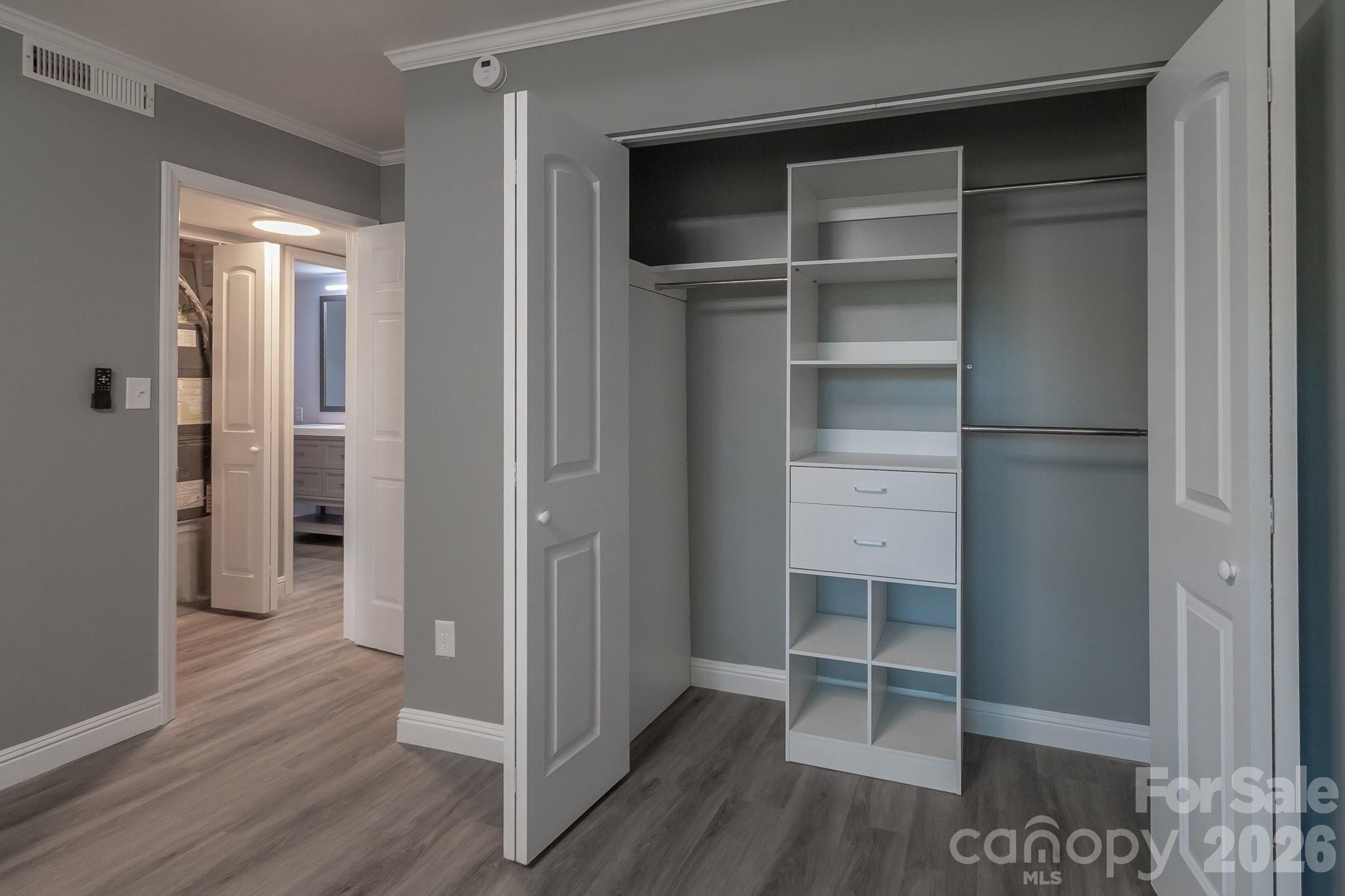 Riverview Villas - Residential