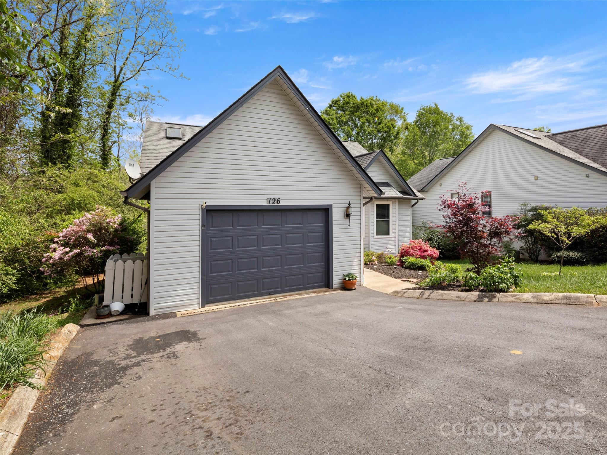126 Cimarron Drive