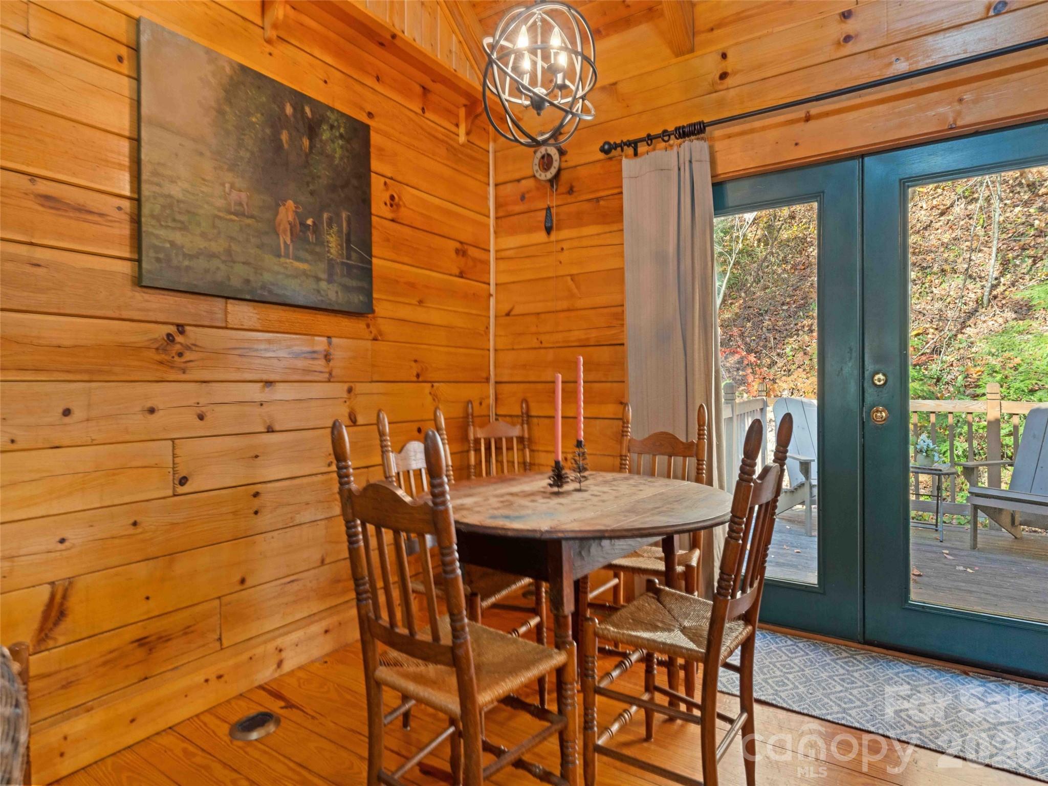 Falls Landing - Residential