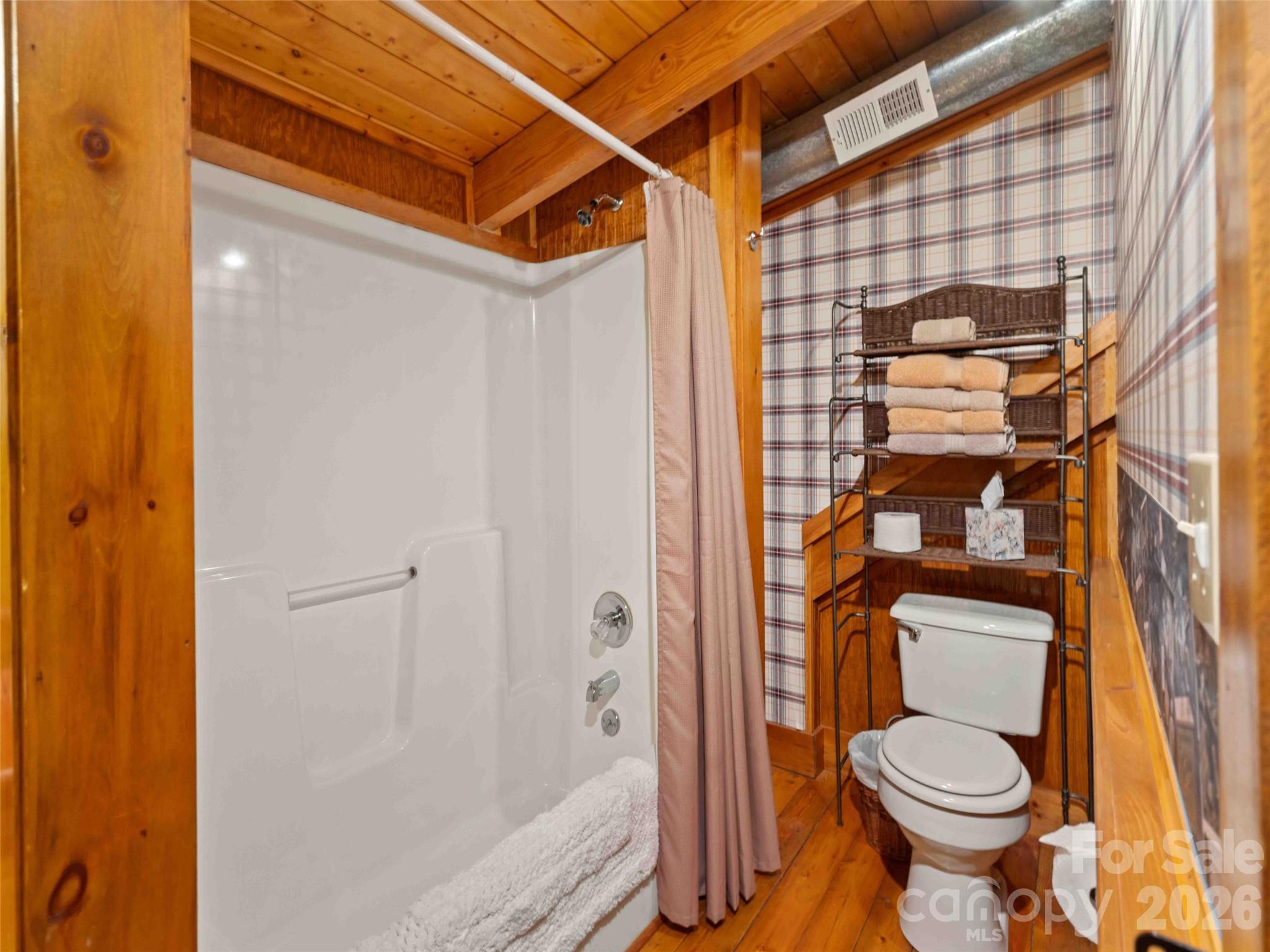 Falls Landing - Residential