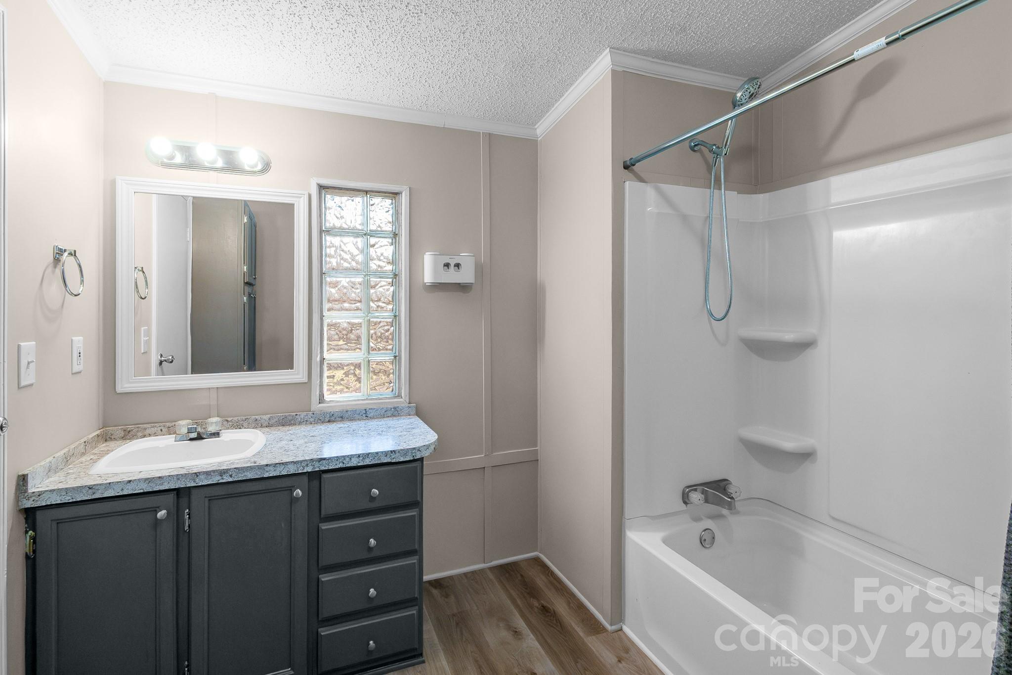 Lincoln Forest - Residential