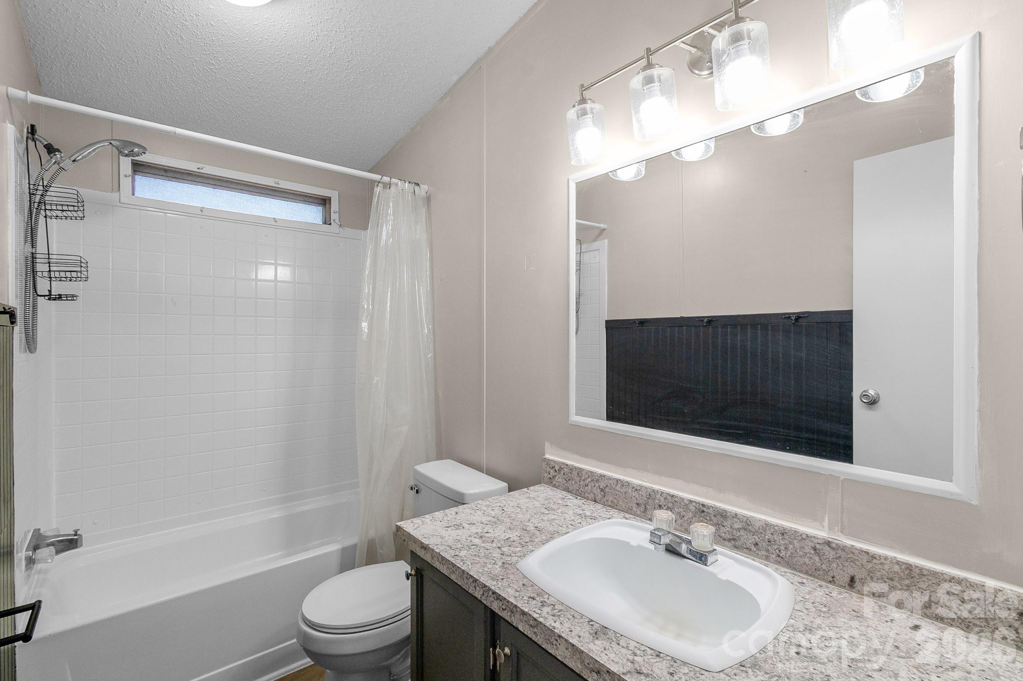 Lincoln Forest - Residential