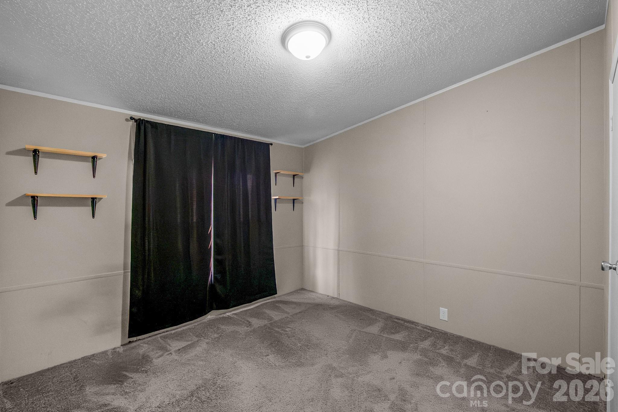 Lincoln Forest - Residential