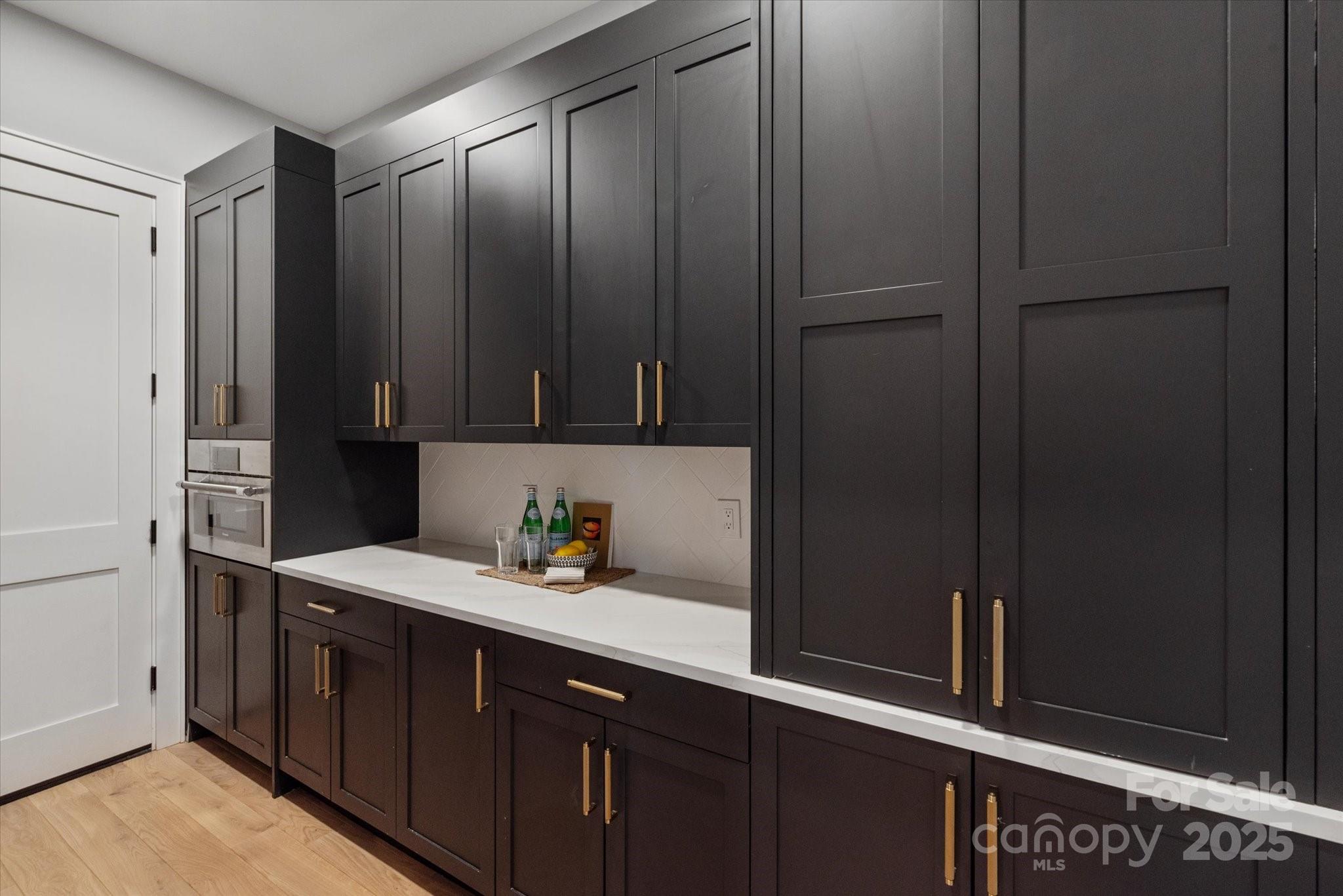 Twin Lakes - Residential