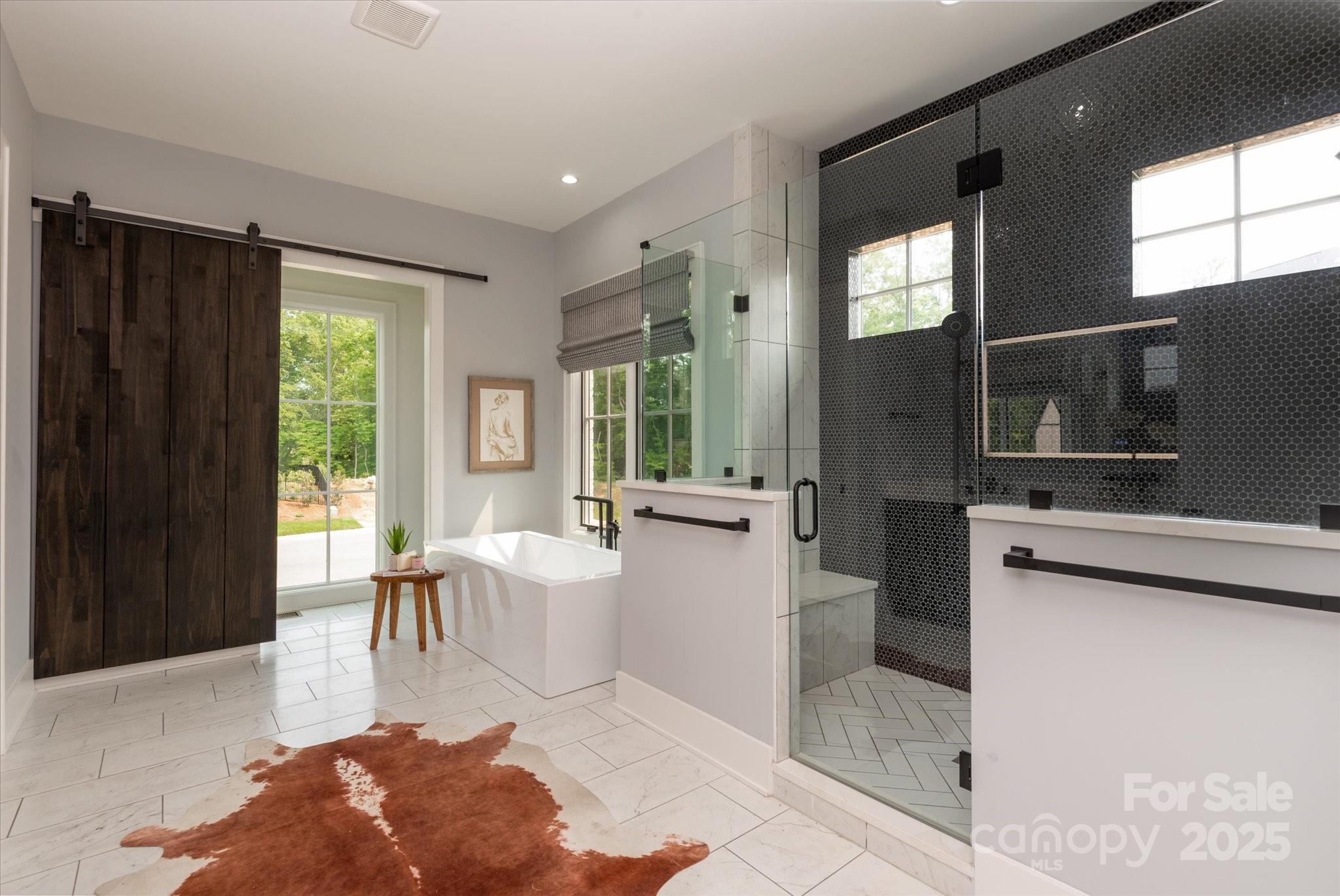 Twin Lakes - Residential