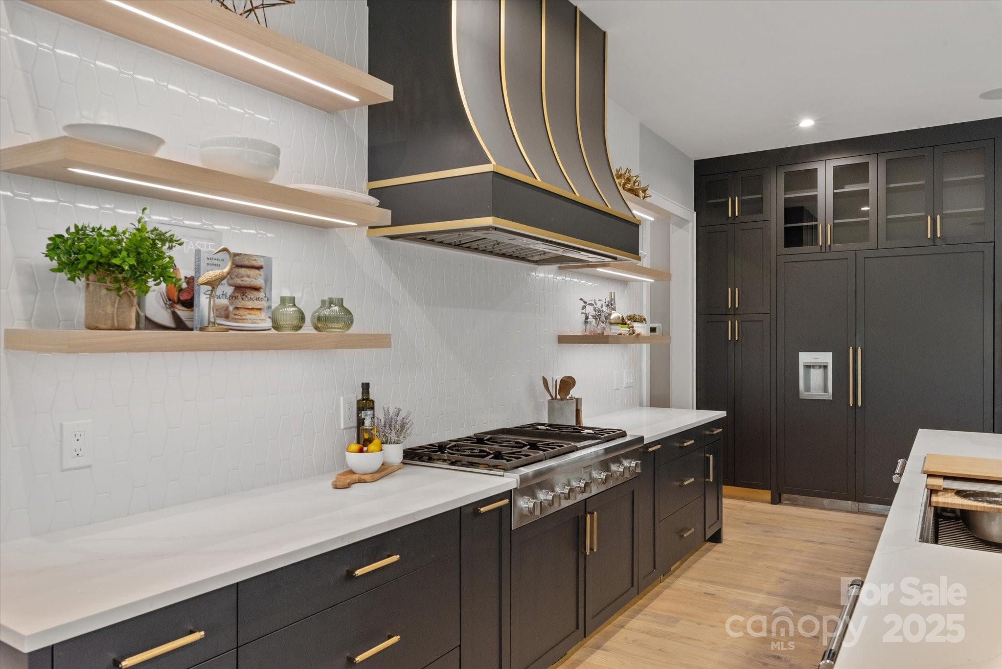 Twin Lakes - Residential