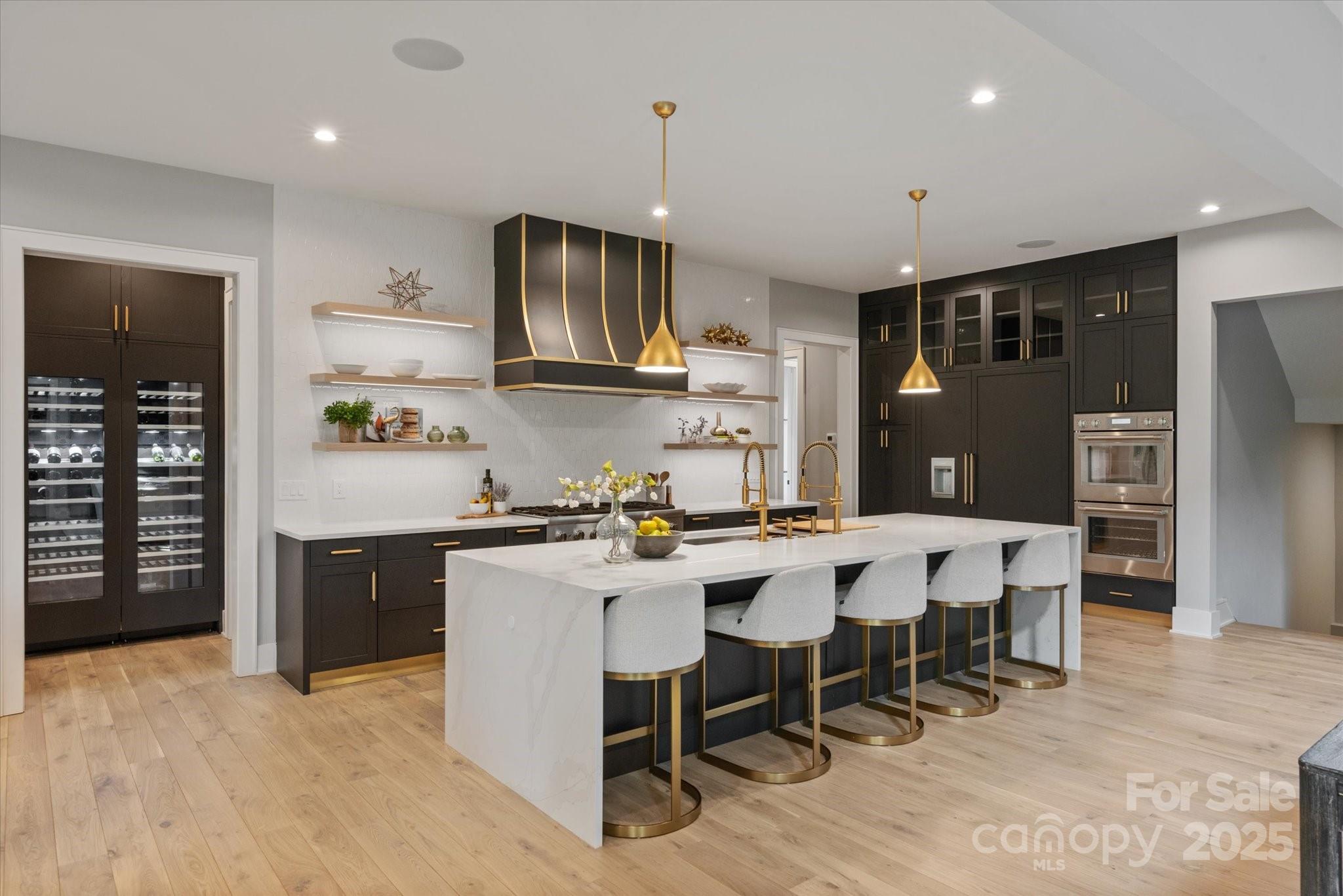 Twin Lakes - Residential