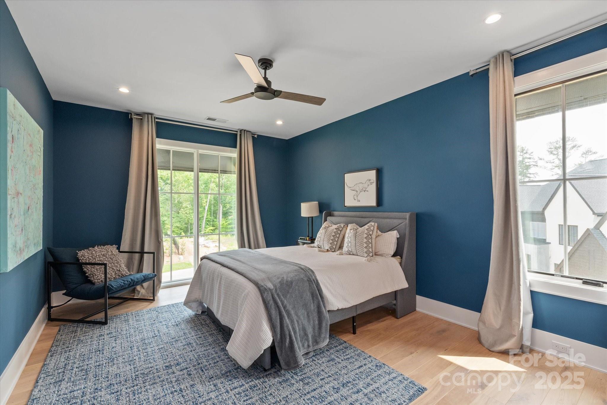 Twin Lakes - Residential