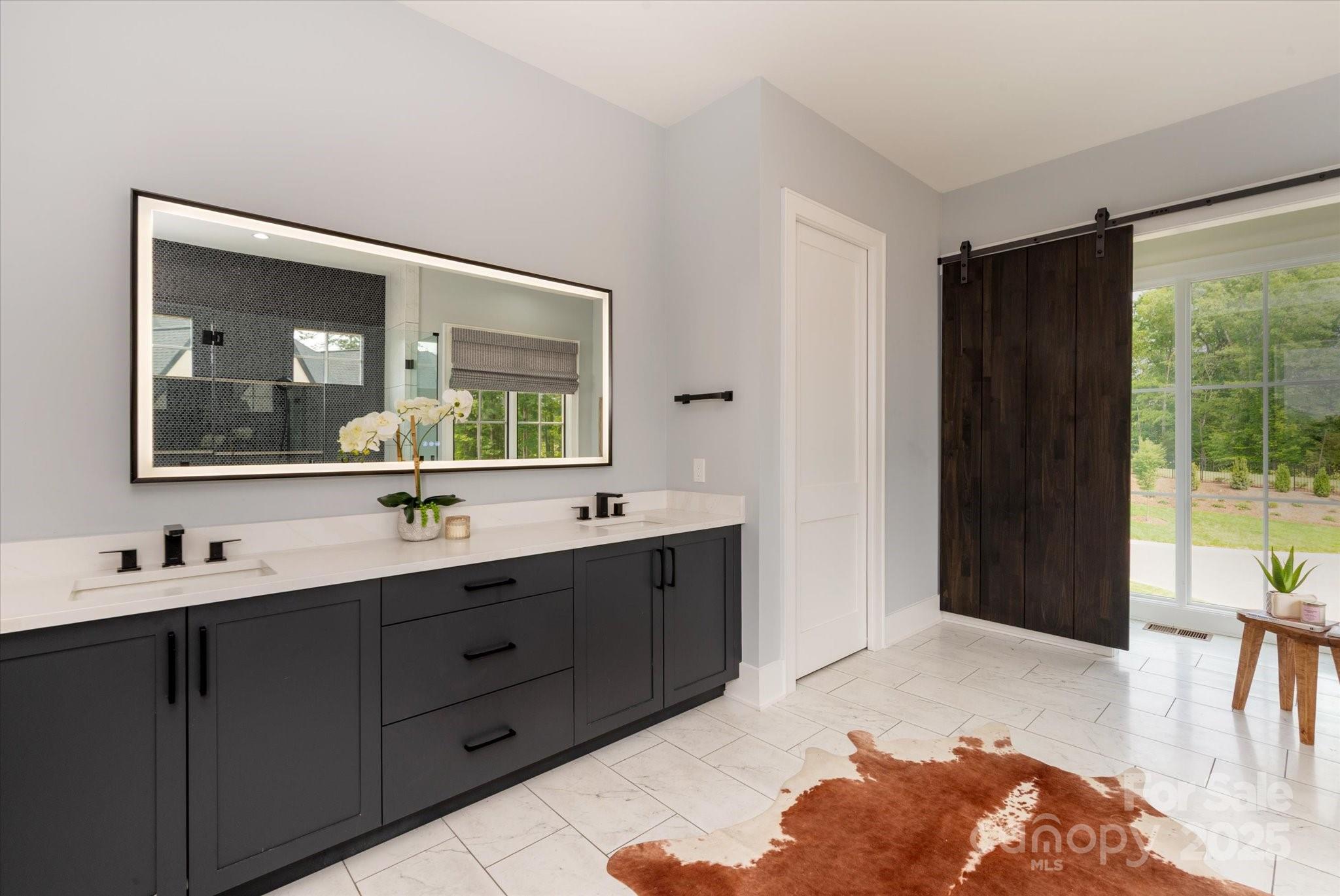 Twin Lakes - Residential