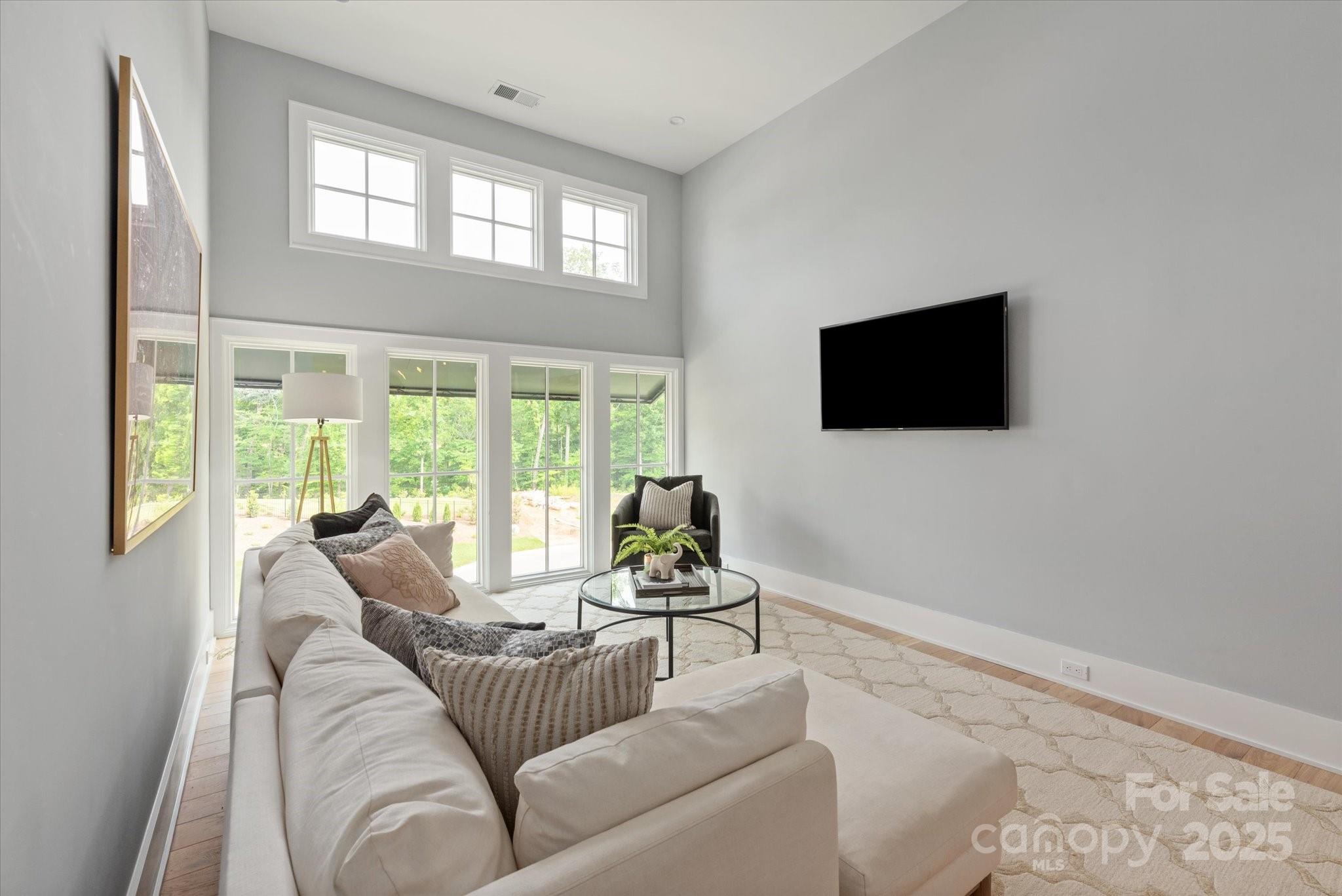 Twin Lakes - Residential