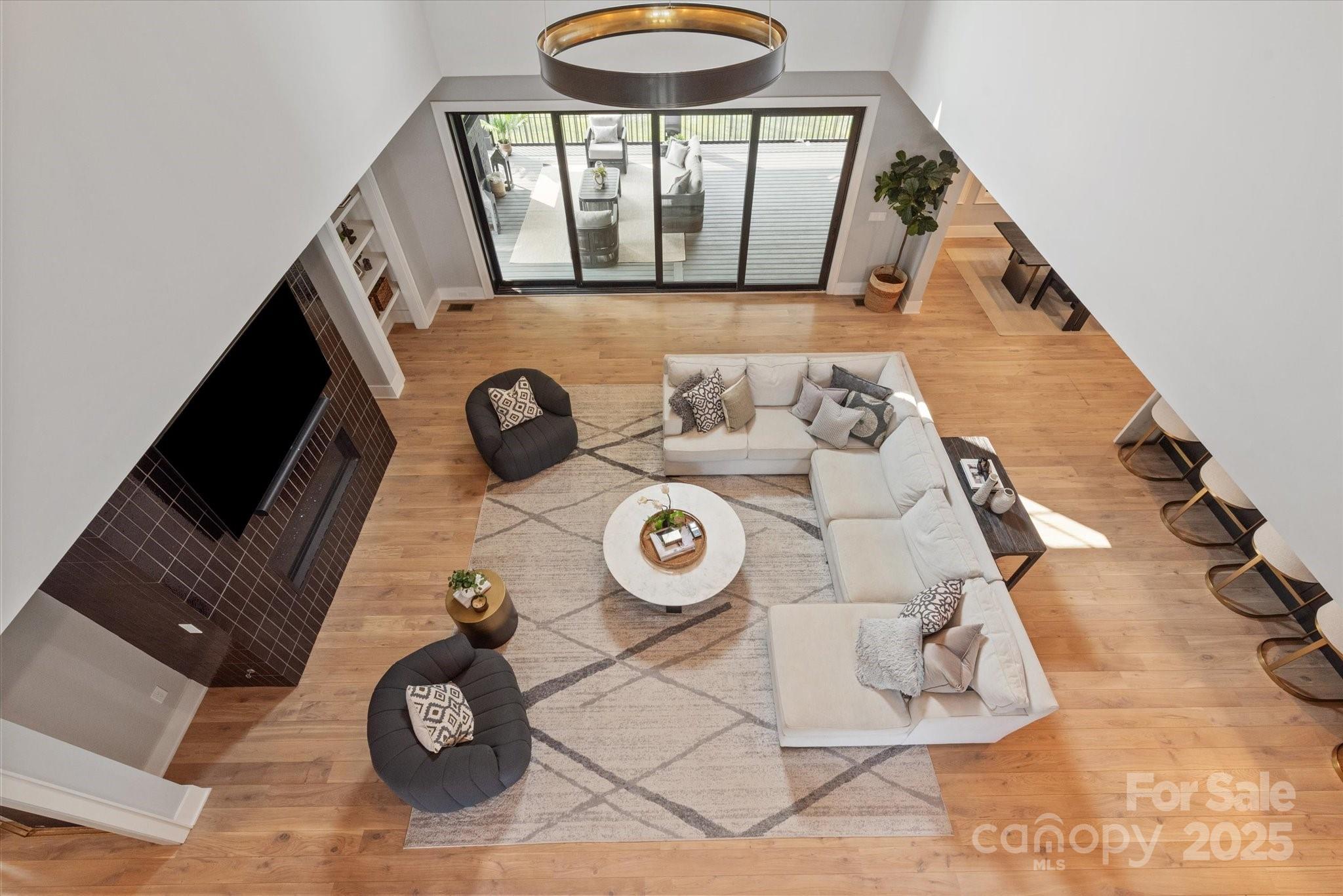 Twin Lakes - Residential