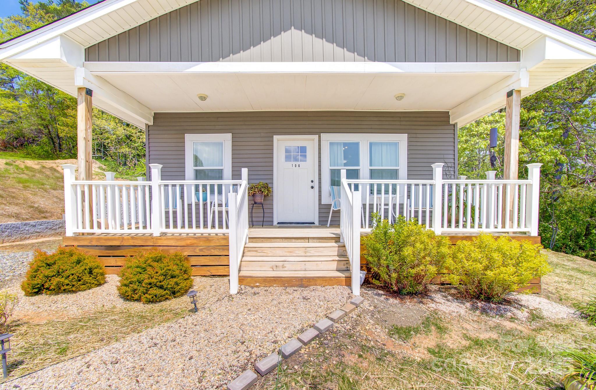106 Thistle Field Drive