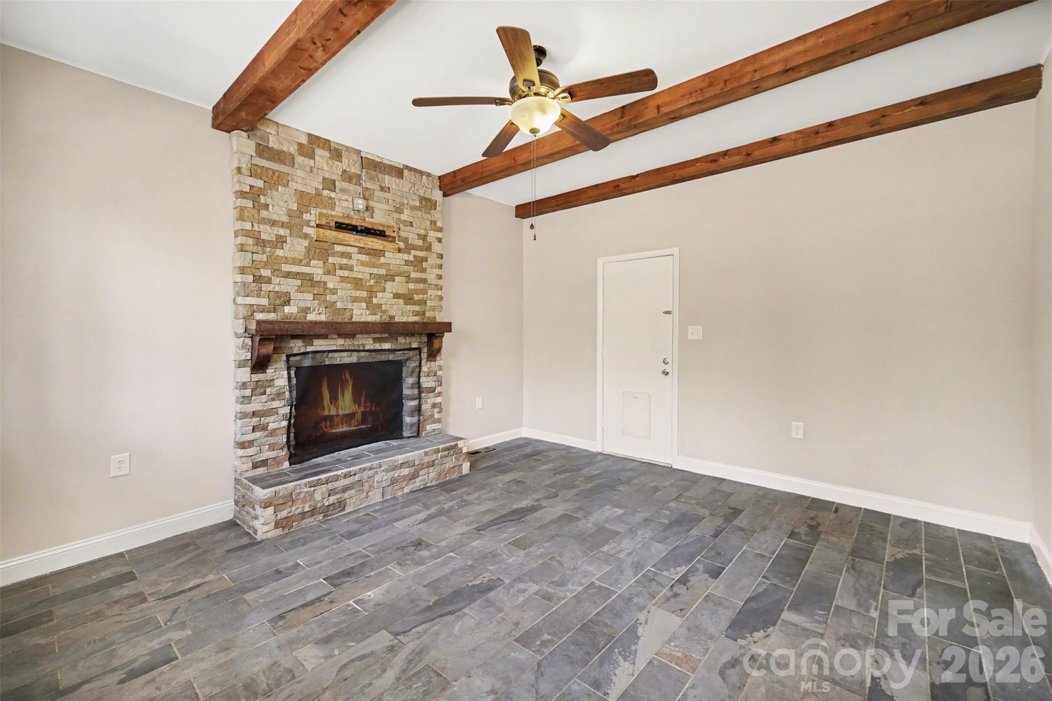 Queens Grant - Residential