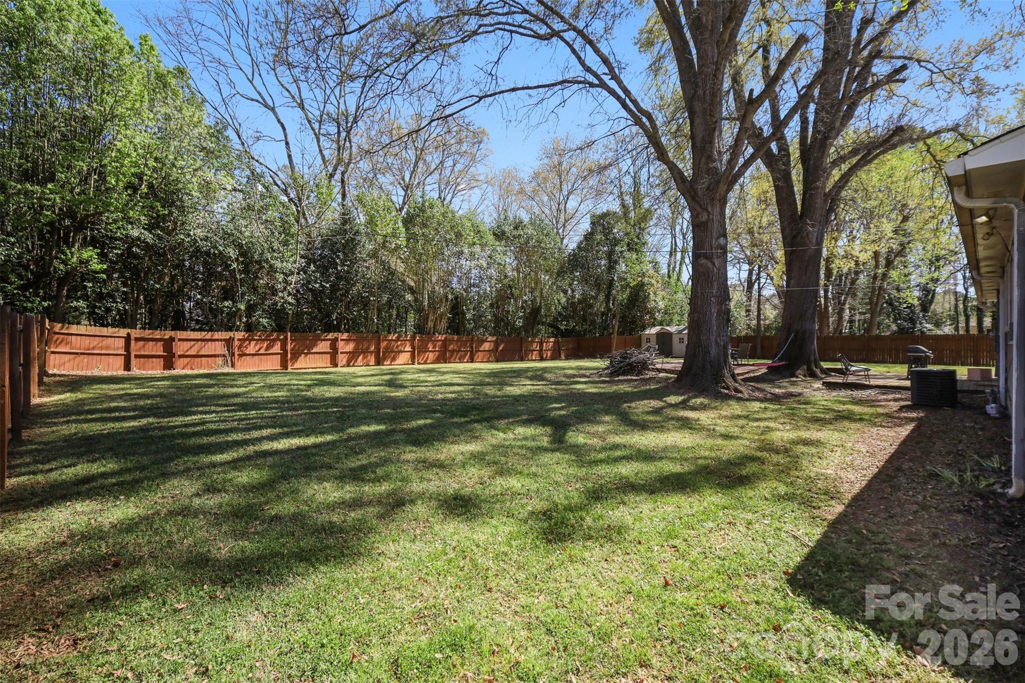 Queens Grant - Residential