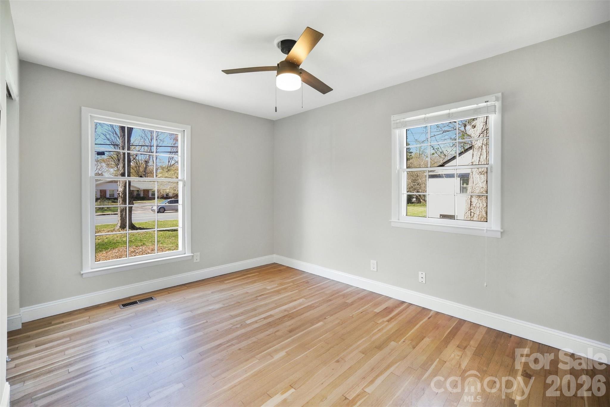 Queens Grant - Residential