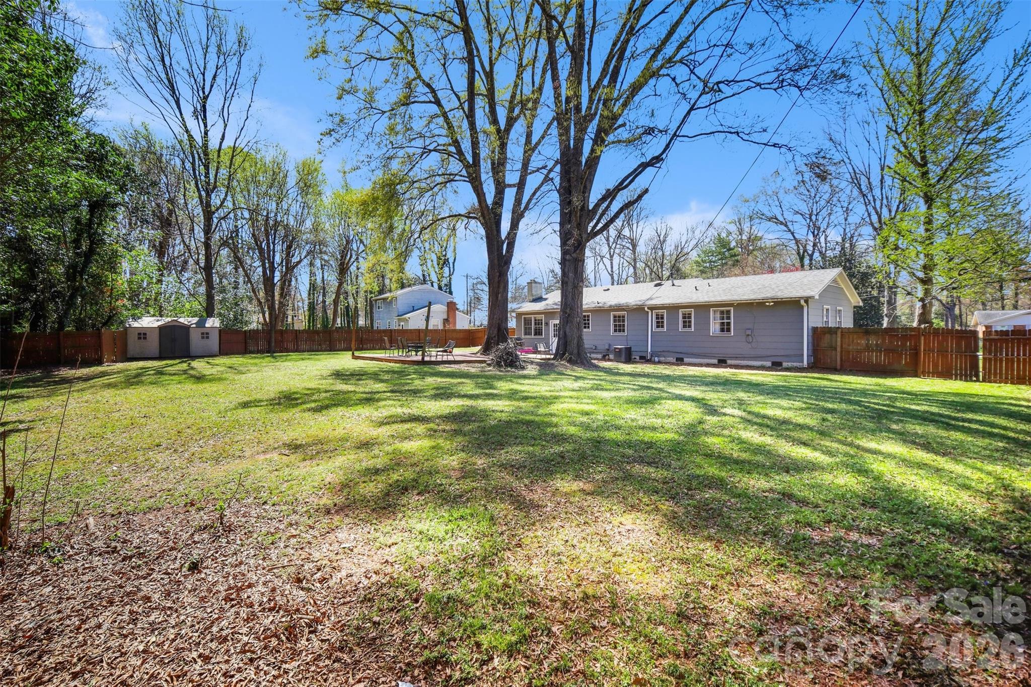 Queens Grant - Residential