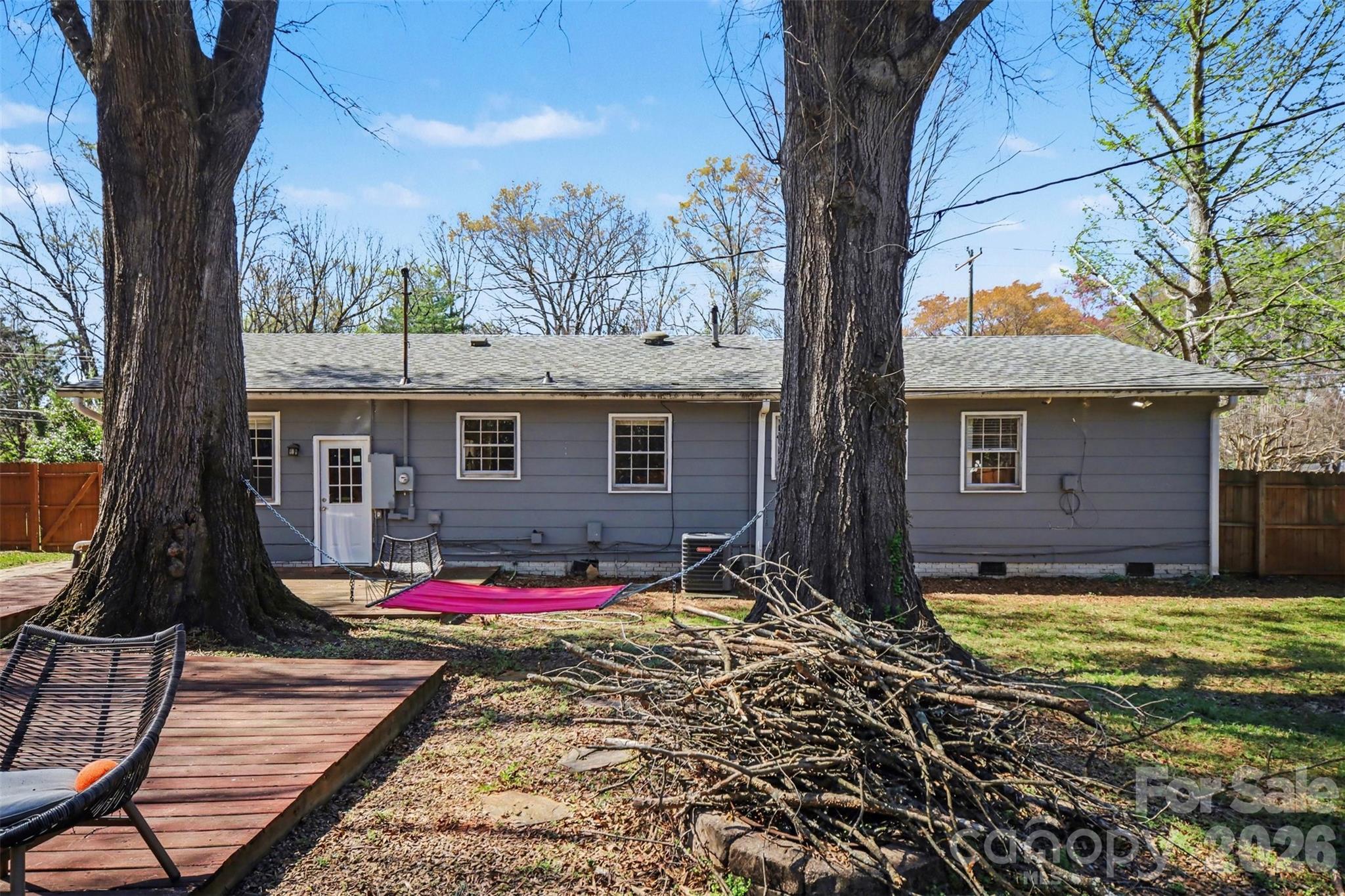 Queens Grant - Residential