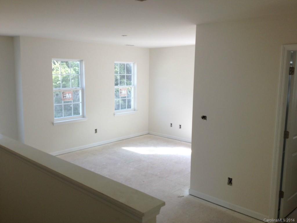 Pond at Harwood - Residential