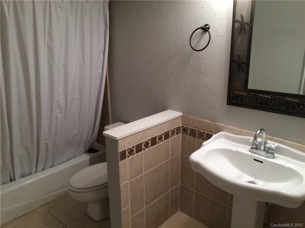 Lakeshore Village - Residential Lease