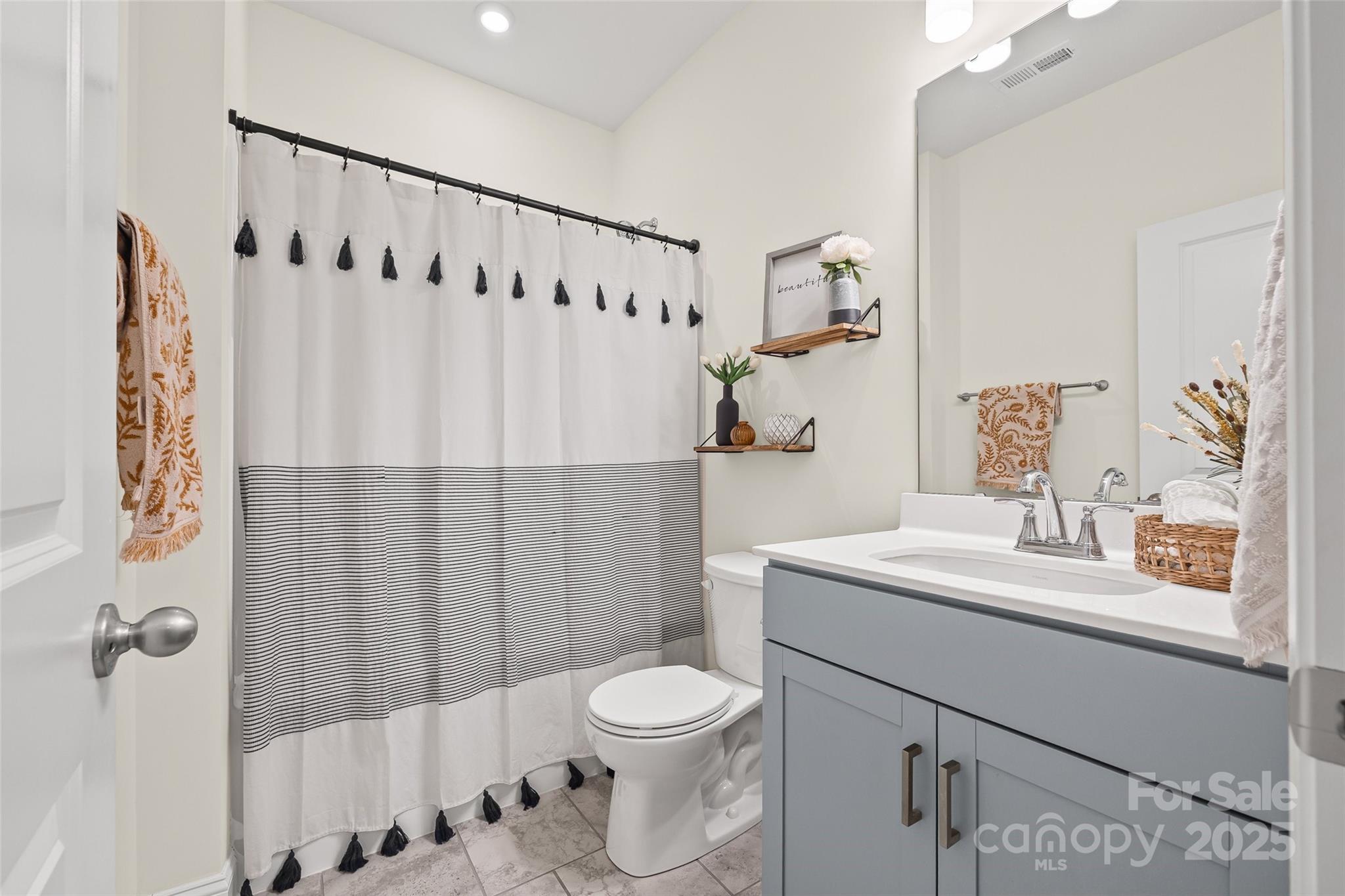 Paddlers Cove - Residential